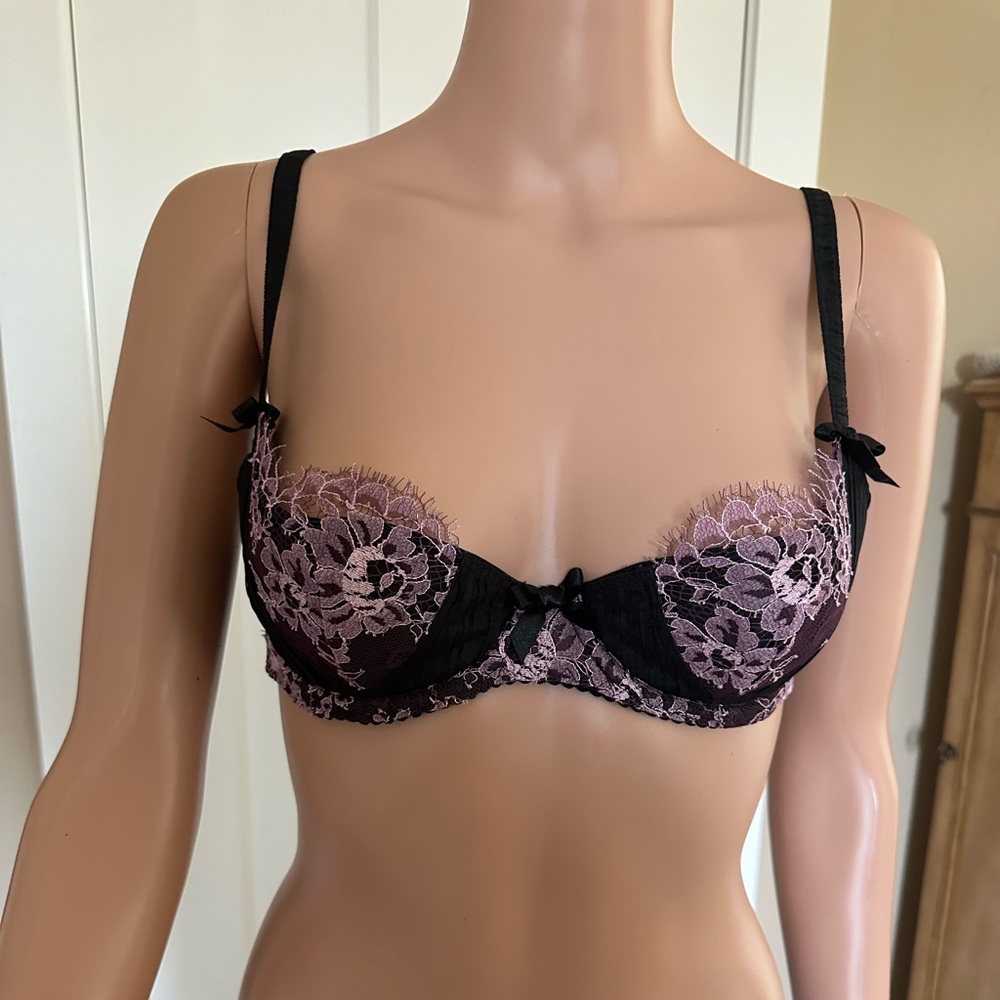 Agent Provocateur Verronika Bra 36A Violet/black